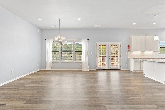 Building Photo - 1024 Daviot Dr