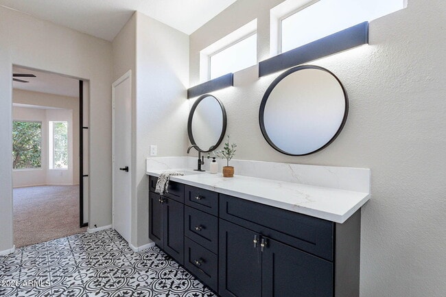 Building Photo - 22408 N Las Vegas Dr