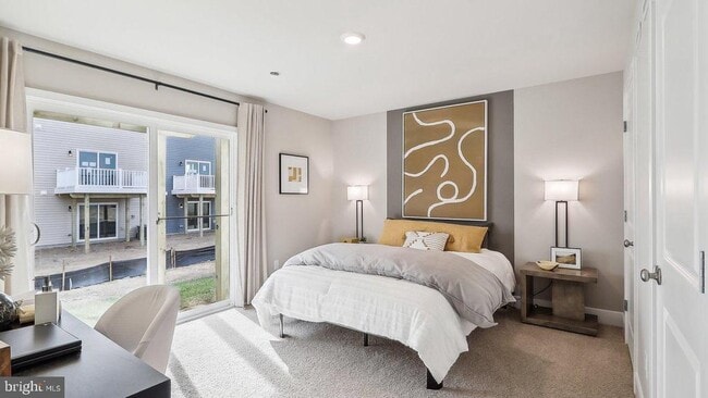 Building Photo - 174 Munsee Cir