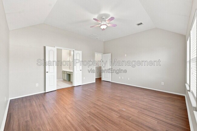 Building Photo - 18810 Lantern Cove Ln