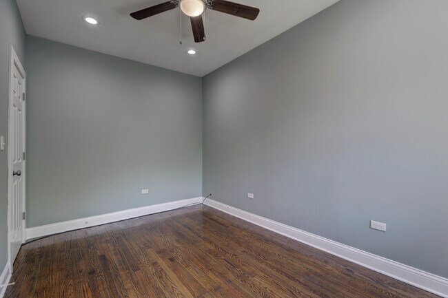 Building Photo - 6723 S Chappel Ave