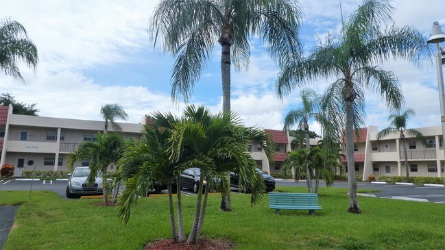 Building Photo - 2500 Fiore Way