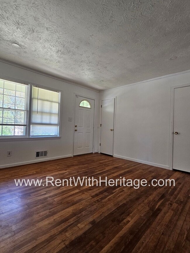 Building Photo - WOW! FANTASTIC RANCH TOTALLY UPDATED - LIKE BRAND NEW WITH ALL THE UPGRADES / ATTENTION TO DETAIL...