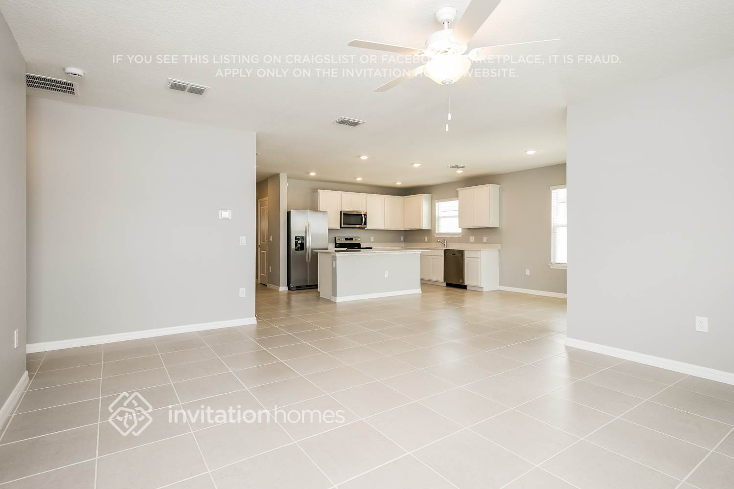 Building Photo - 132 Royal Fern Dr