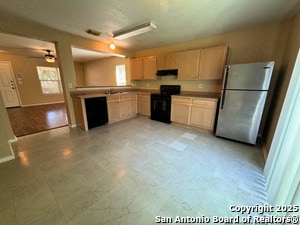 Building Photo - 4906 Corian Springs Dr
