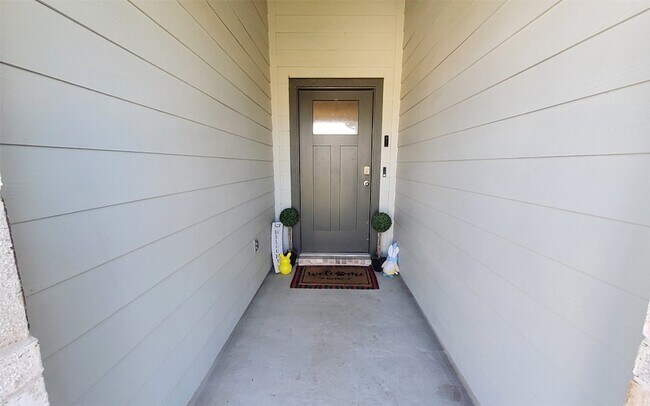 Building Photo - 31739 Margaret Woods Ln