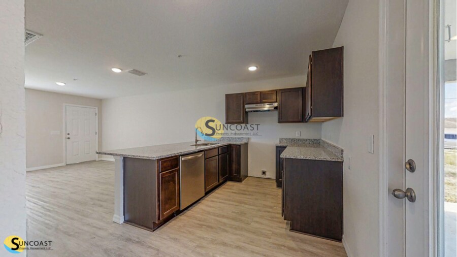 Building Photo - 33 Walnut Run