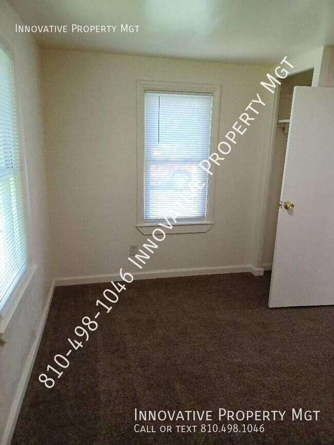 Building Photo - 1133 W Buder Ave