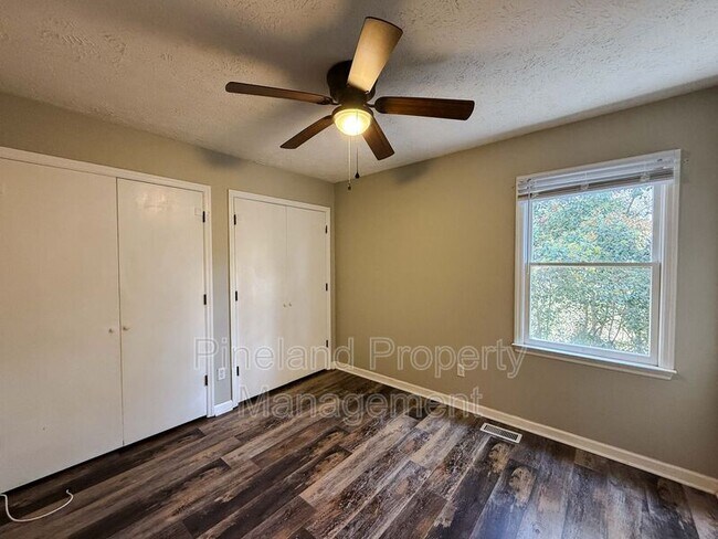 Building Photo - 1703 Natchez Loop