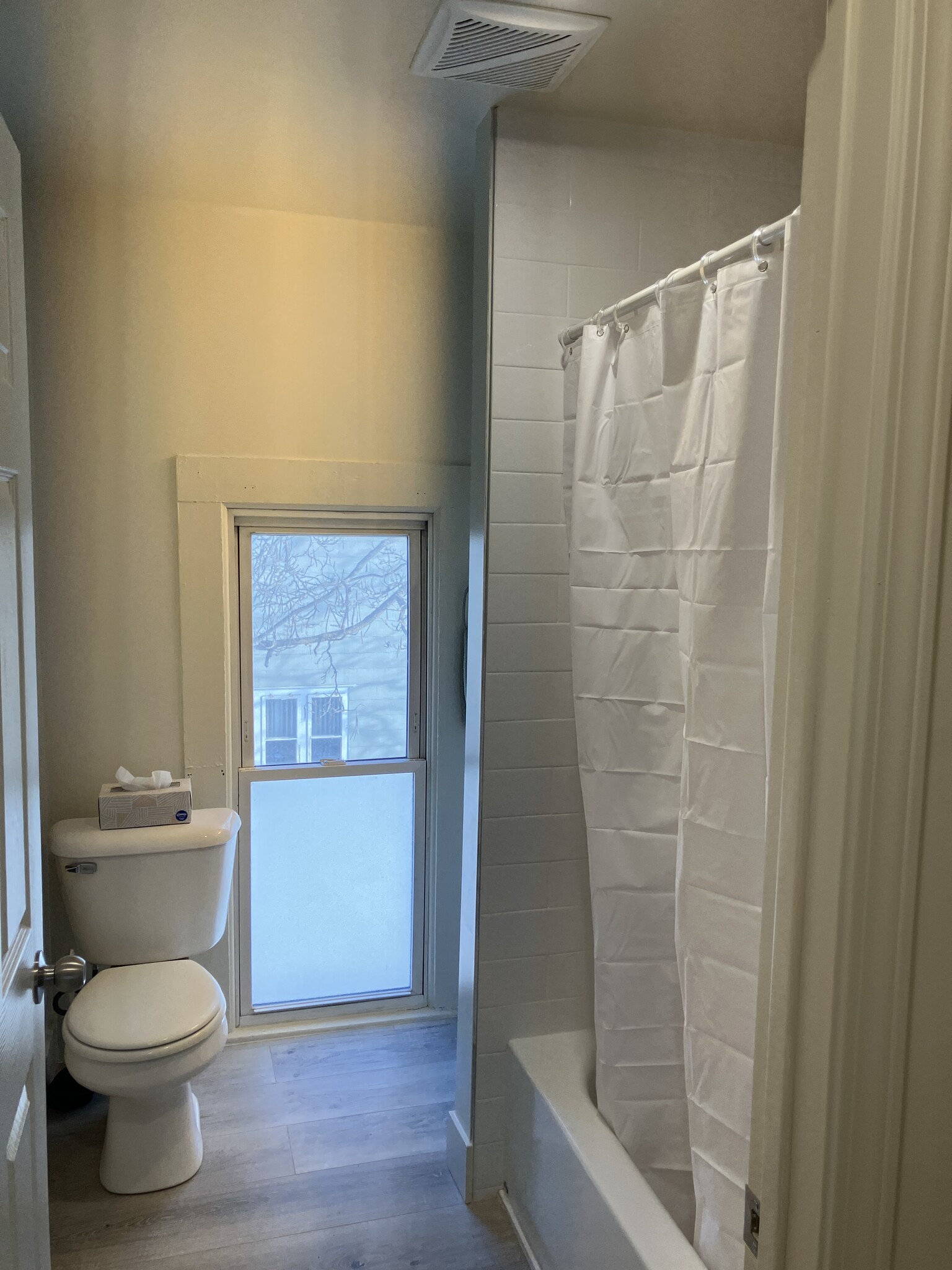 504 1/2 bathroom - 504 E Clinton St.