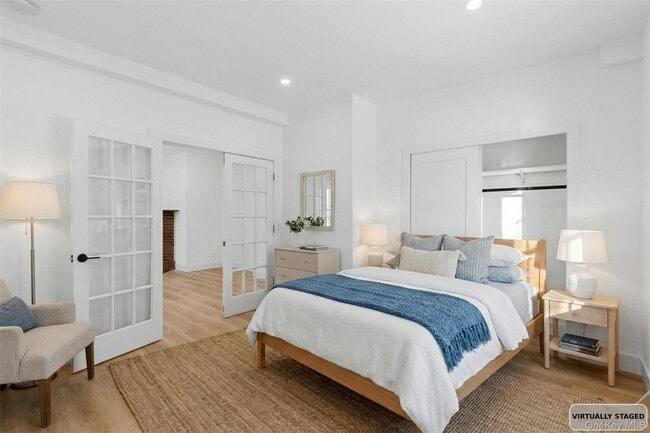 Building Photo - 134 E Main St