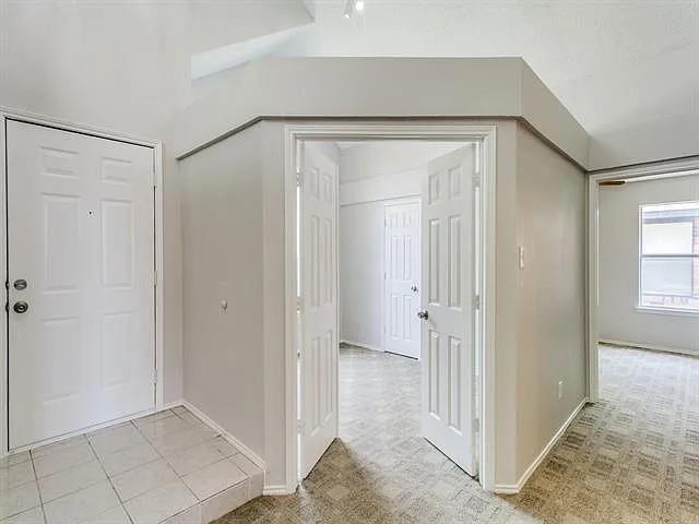 Building Photo - 2319 Foothill Rd