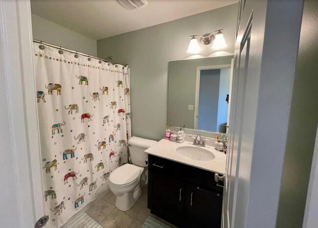 Building Photo - 2889 Henley Ln