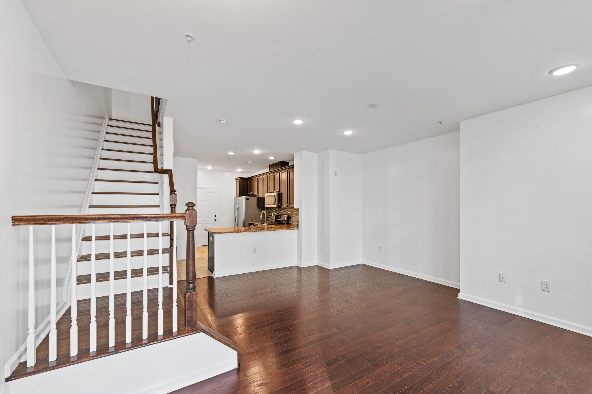 Building Photo - 147 Wesmont Dr