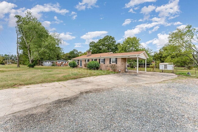 Building Photo - 14013 Eastfield Rd