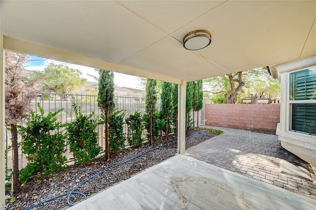 Building Photo - 7129 Weavers Pl