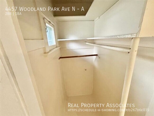 Building Photo - 4457 Woodland Park Ave N