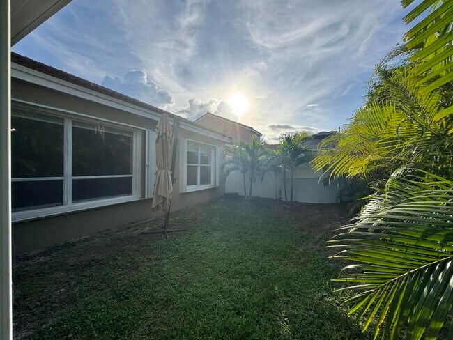 Building Photo - 18750 Caspian Cir