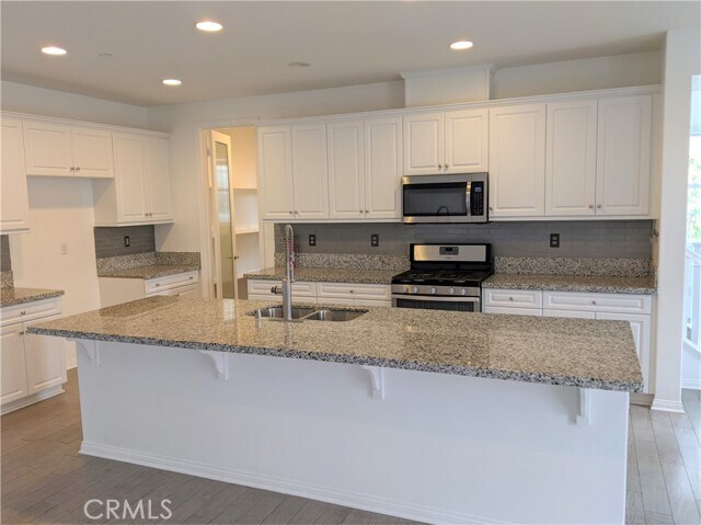 Building Photo - 5983 Ginger Dr