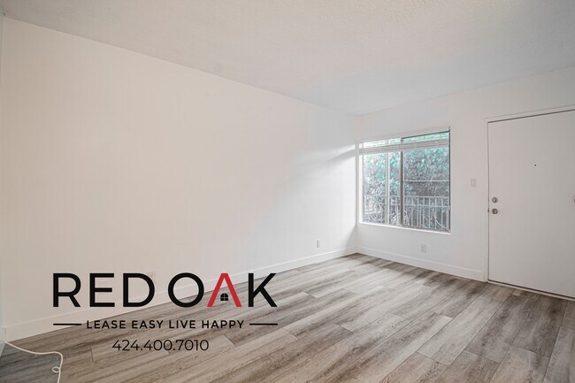 Building Photo - 12520 Lakewood Blvd