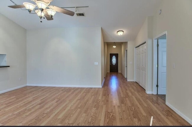 Building Photo - 6811 Donerail Trail