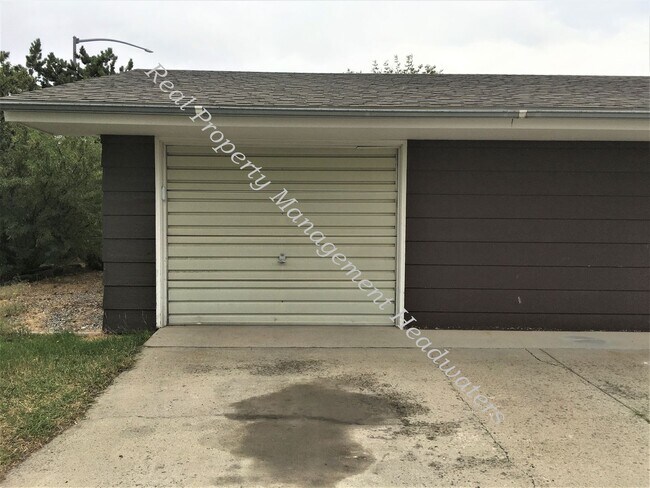 Building Photo - Vigilante Drive