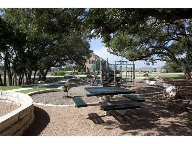 Building Photo - 140 Copper Lake Ln