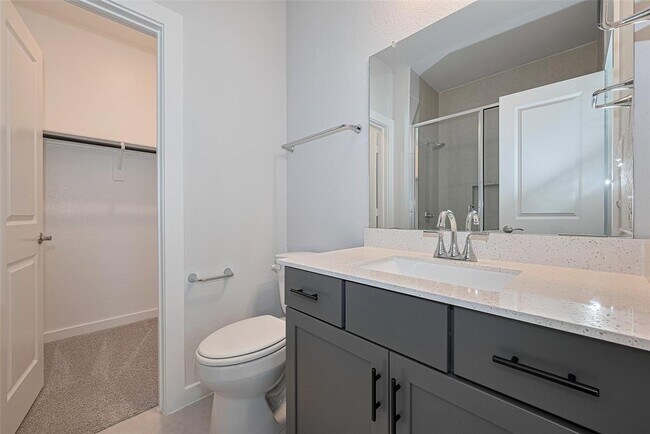 Building Photo - 307 Roselle Leaf Dr