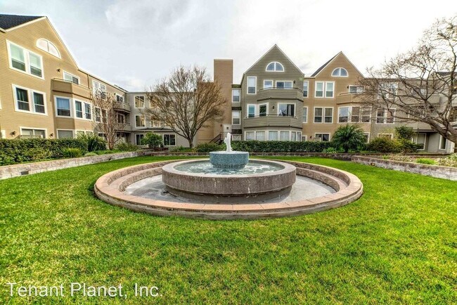 Building Photo - 411 Park Ave