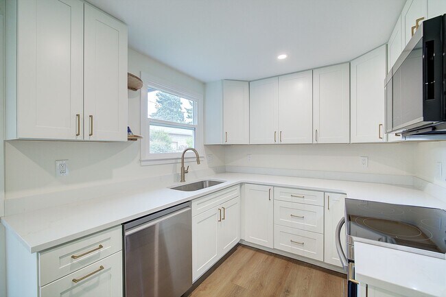 Building Photo - 3bd/1.5ba Seattle House