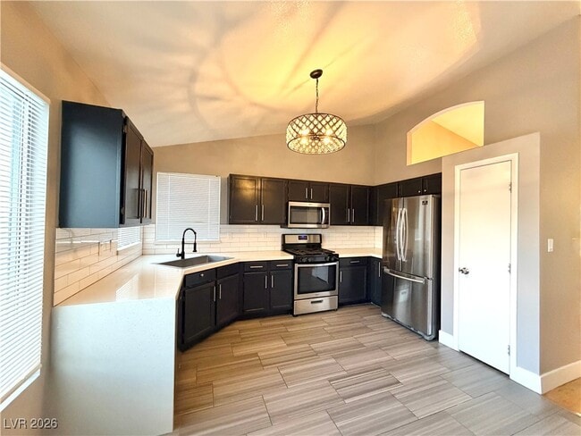 Building Photo - 7708 Beach Falls Ct