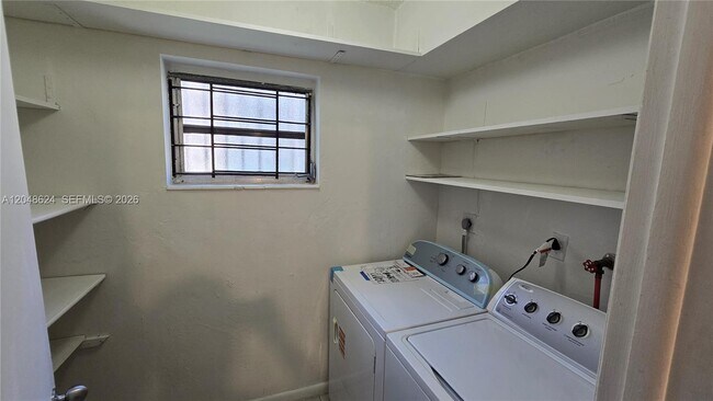 Building Photo - 8401 SW 107th Ave