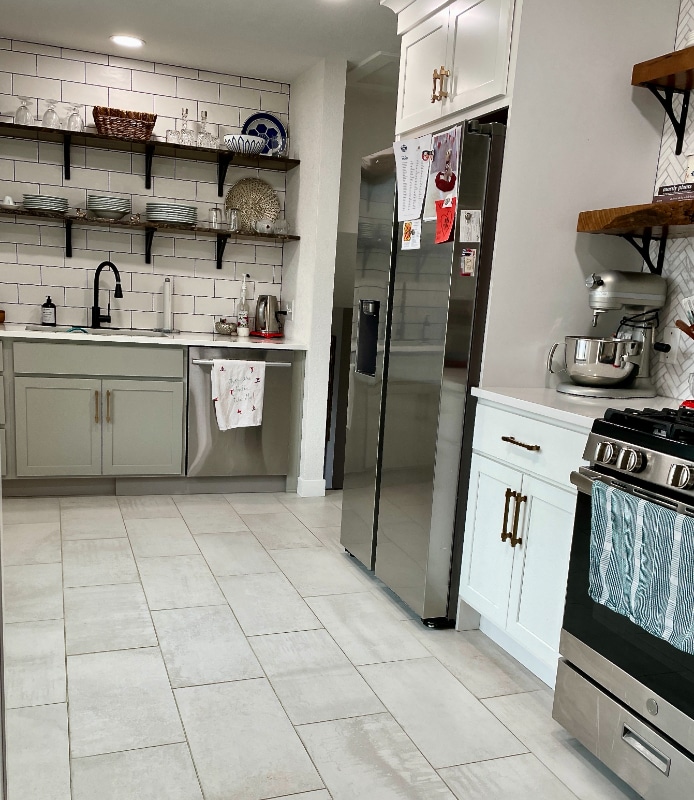 Building Photo - 4240 Aurora Ave