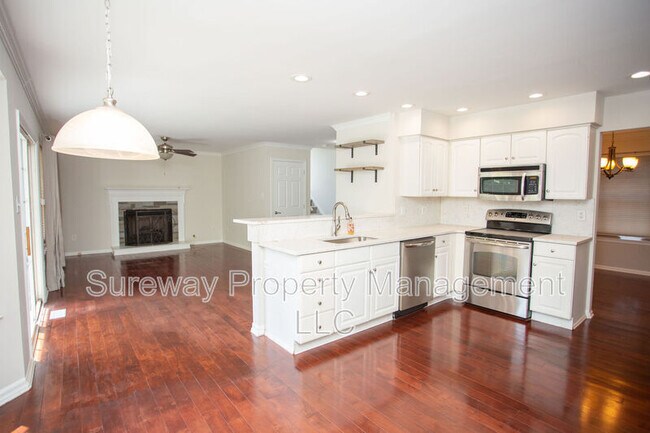 Building Photo - 24 Kathryn Ct