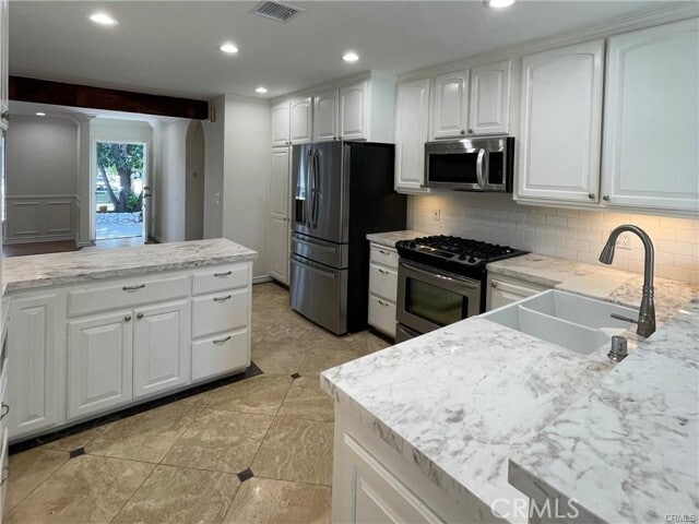 Building Photo - 20329 Haynes St