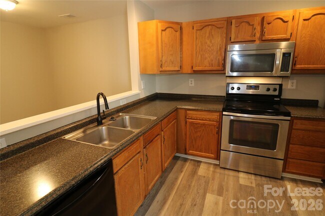 Building Photo - 5878 Prescott Ct