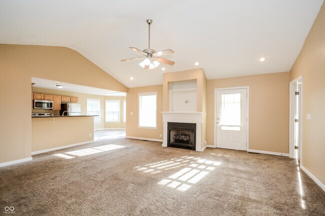 Building Photo - 950 S Goldenrod Ln