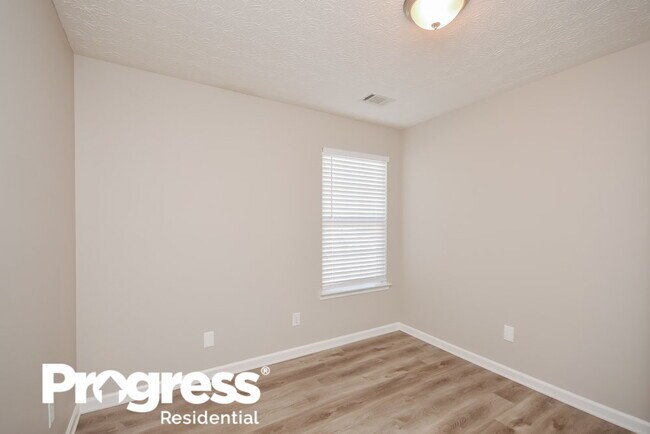 Building Photo - 95 Victoria Blvd