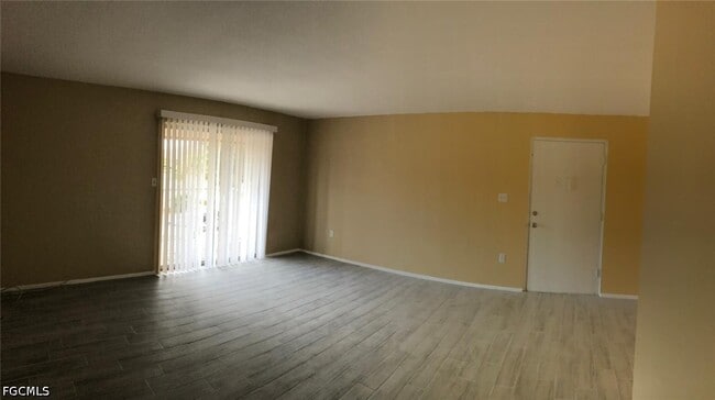 Building Photo - 1830 Maravilla Ave