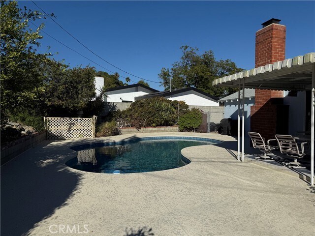 Building Photo - 11543 Swinton Ave