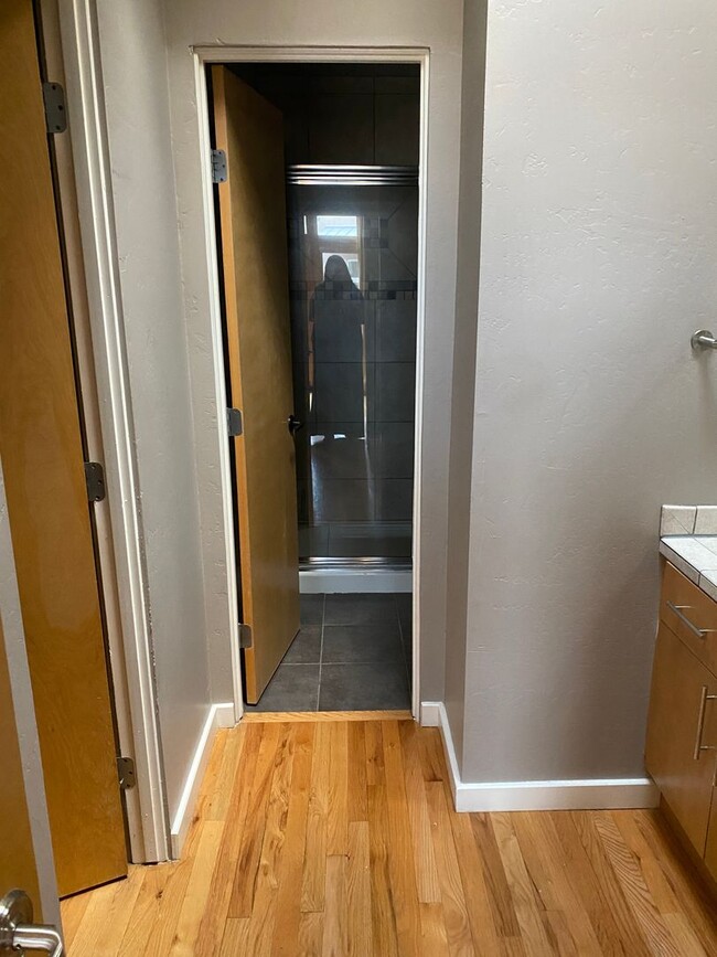 Building Photo - Contemporary 2 Bedroom, 2.5 Bath townhouse...