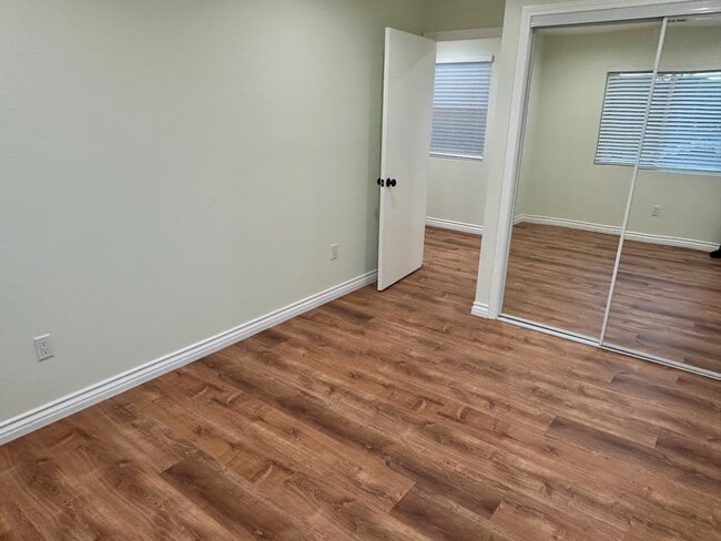 Building Photo - 4268 Silverado Dr