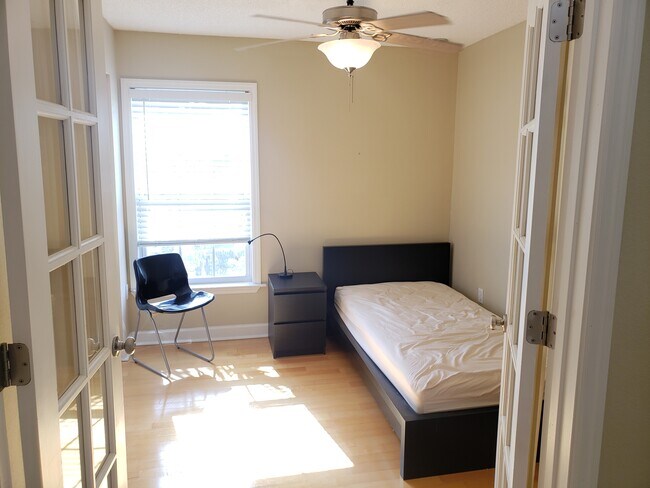 Building Photo - 2071 Dixie Belle Dr