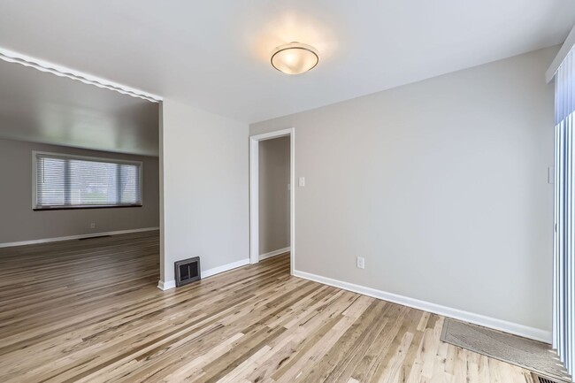 Building Photo - Bright, Modern Living in the Heart of Berk...