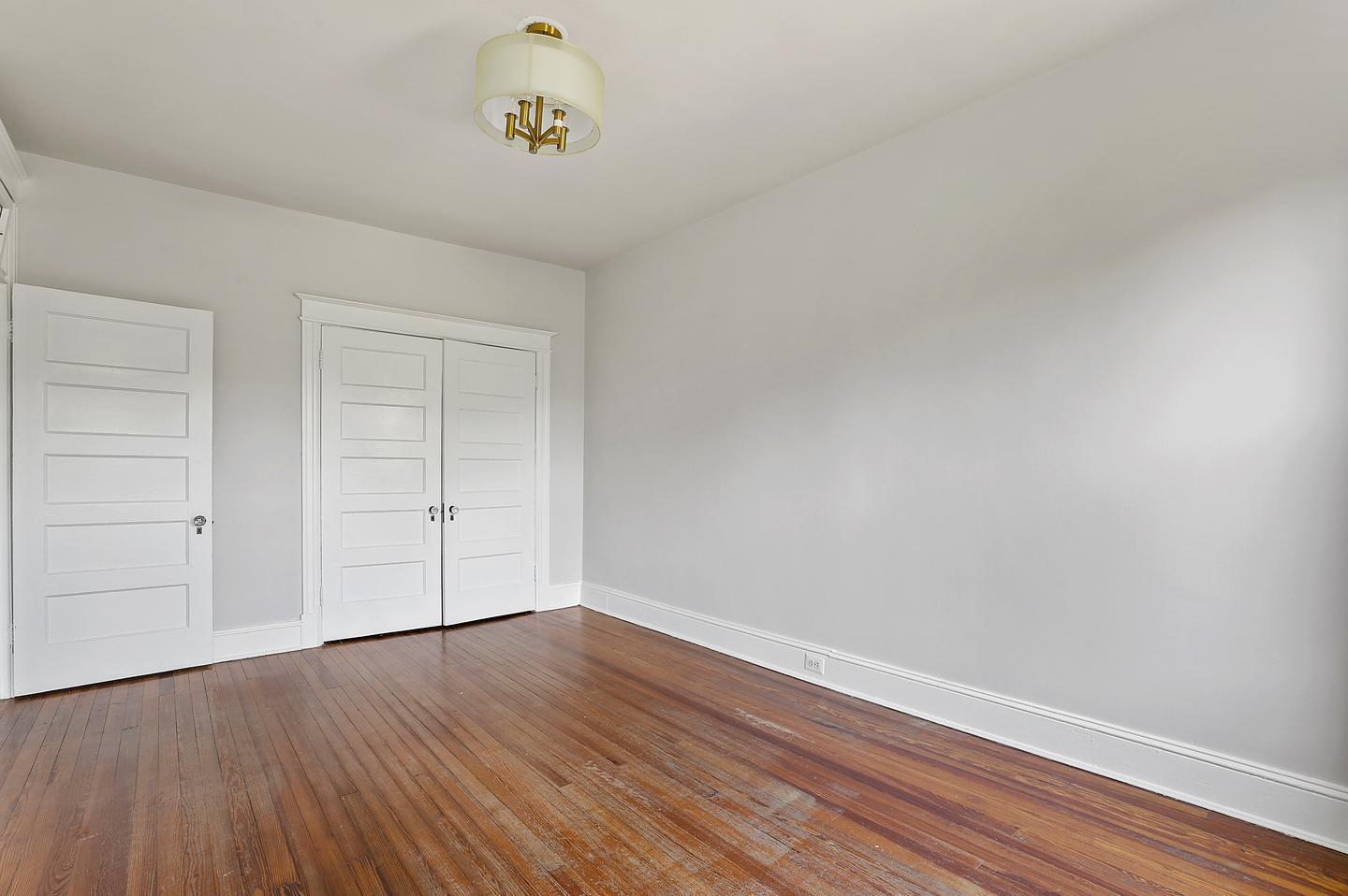 Building Photo - 1660 Irving St NW