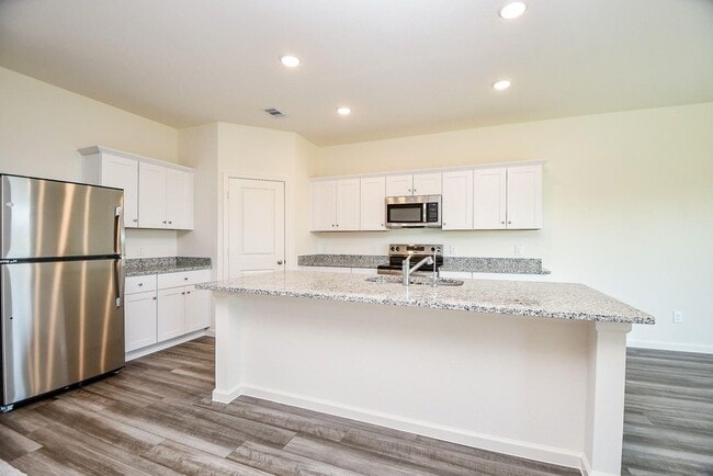 Building Photo - 5906 Bright Keel Dr