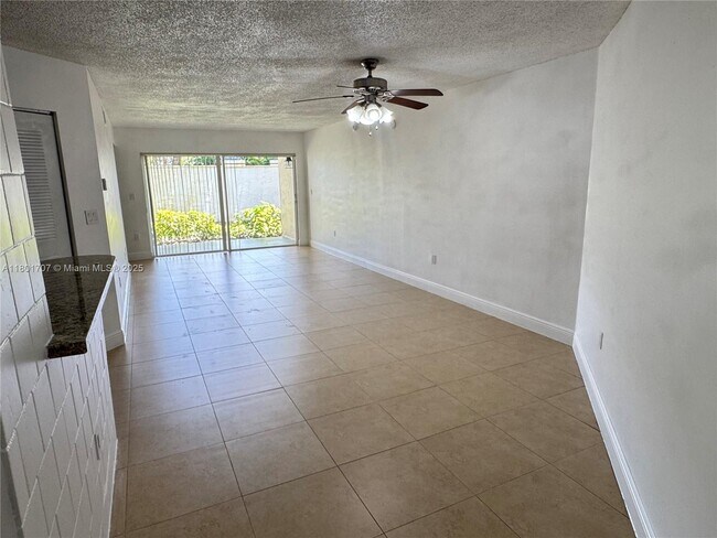 Primary Photo - 6272 NW 186th St