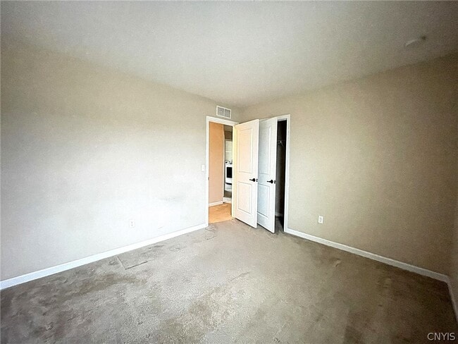 Building Photo - 113 Weeping Willow Way