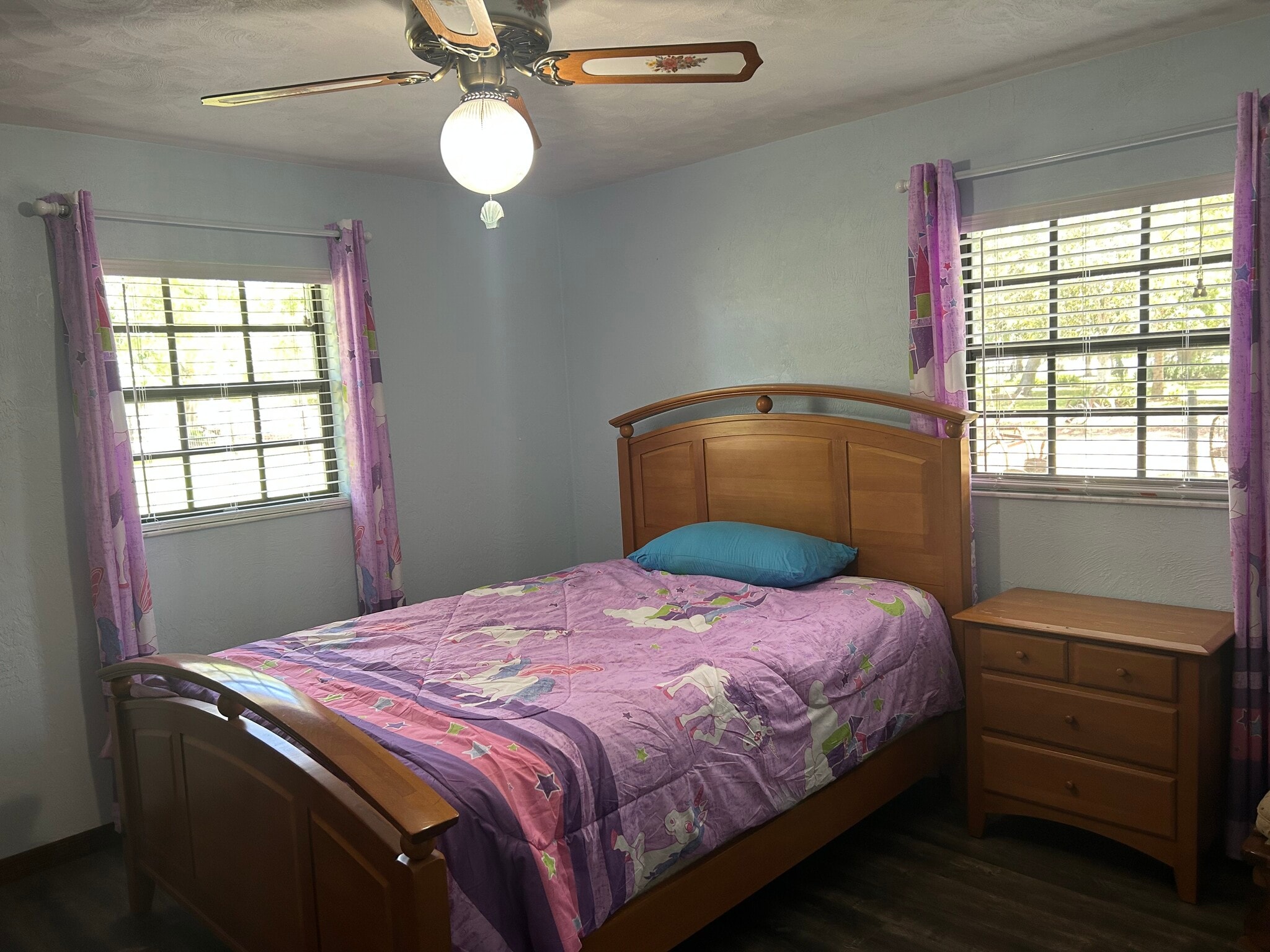 Bedroom 12x12 - 5720 Sweetwater Blvd