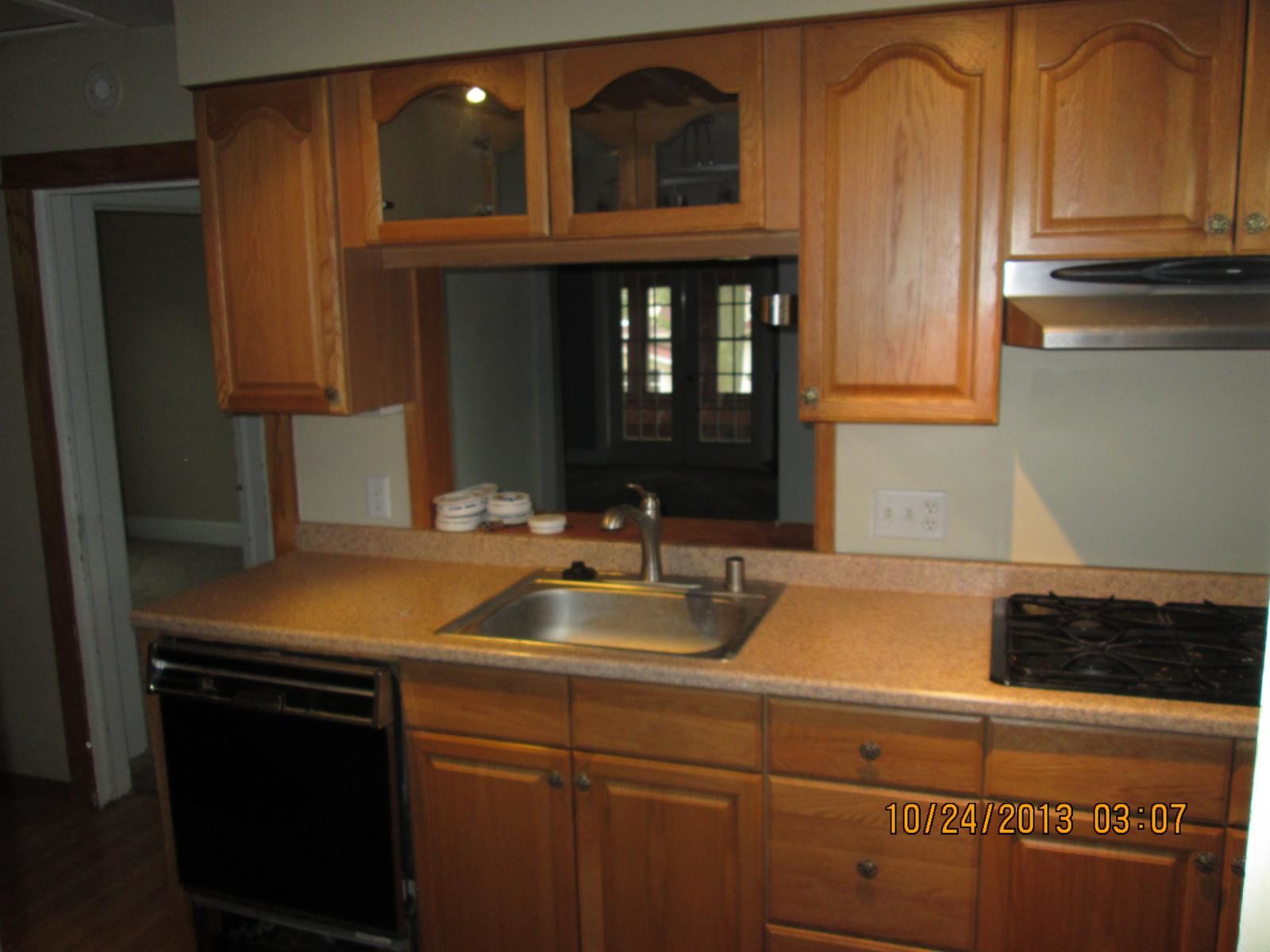 Kitchen - 1217 Park Ave